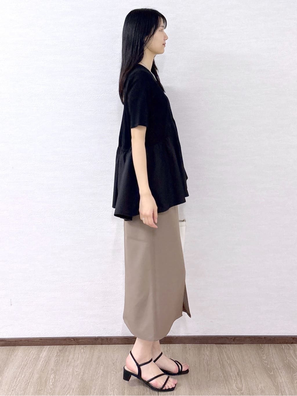 sachikoさんの「OPAQUE.CLIP｜ペプラムドッキングカットソー【洗濯機OK】」を使ったコーディネート