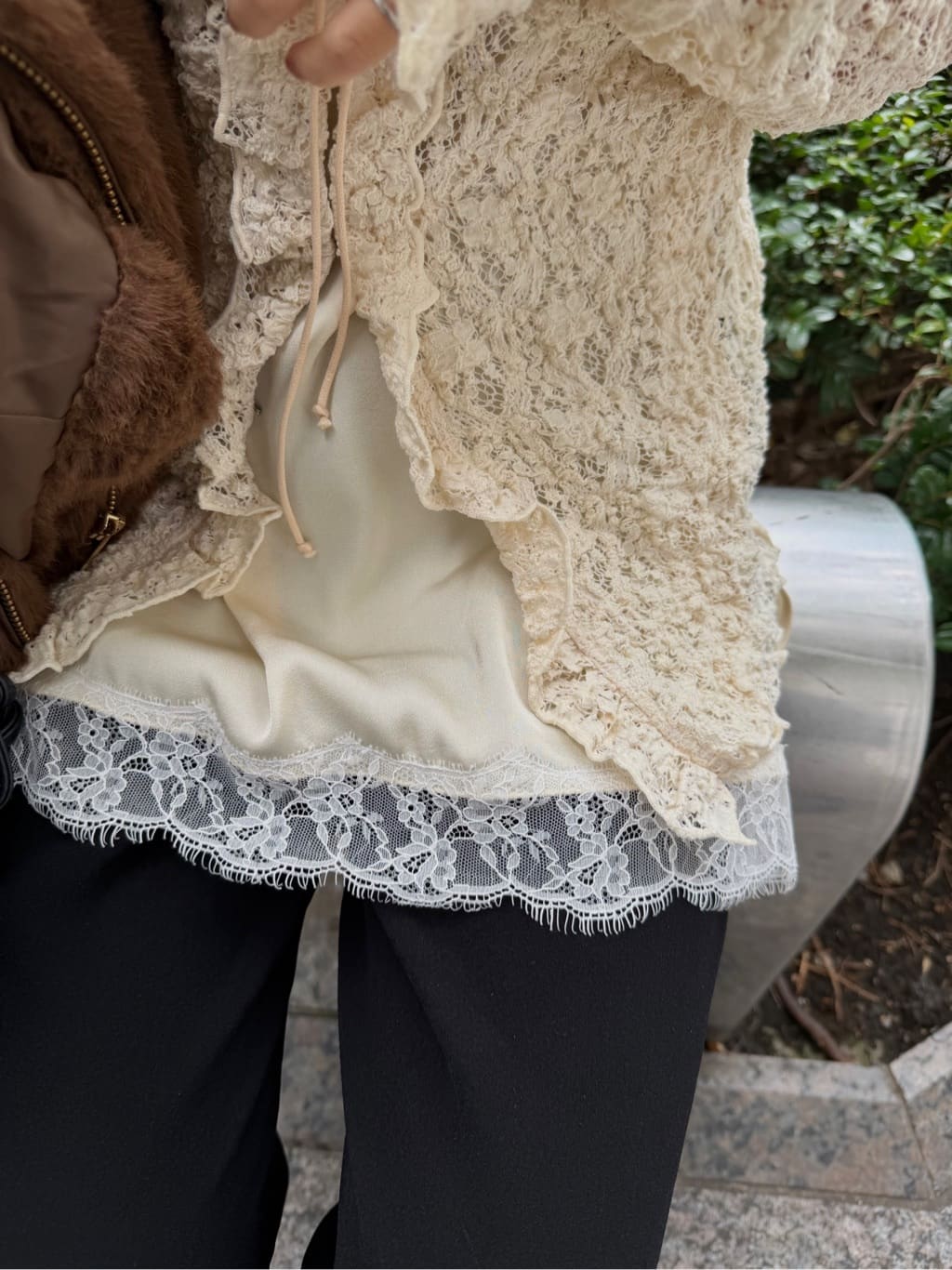 kanamiさんの「CODE A｜【Re】fluffy lace blouse」を使ったコーディネート