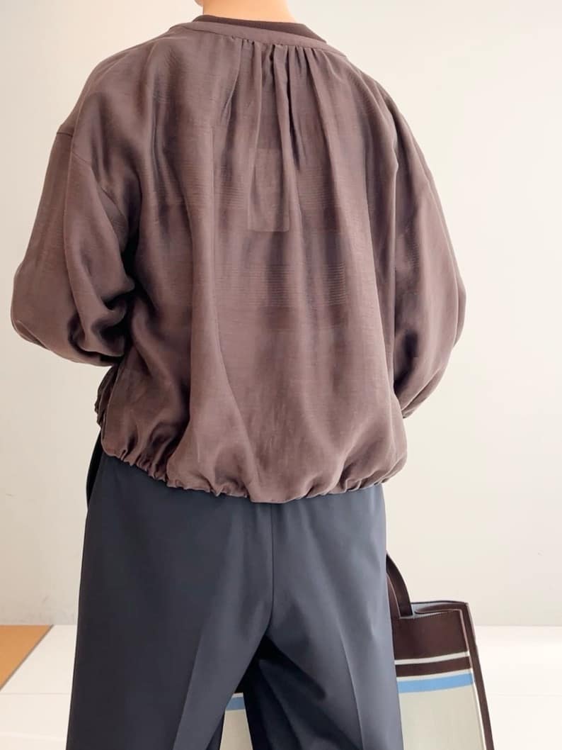 OCHIAIさんの「DRESSTERIOR｜ウォッシャブル シアーショートブルゾン」を使ったコーディネート
