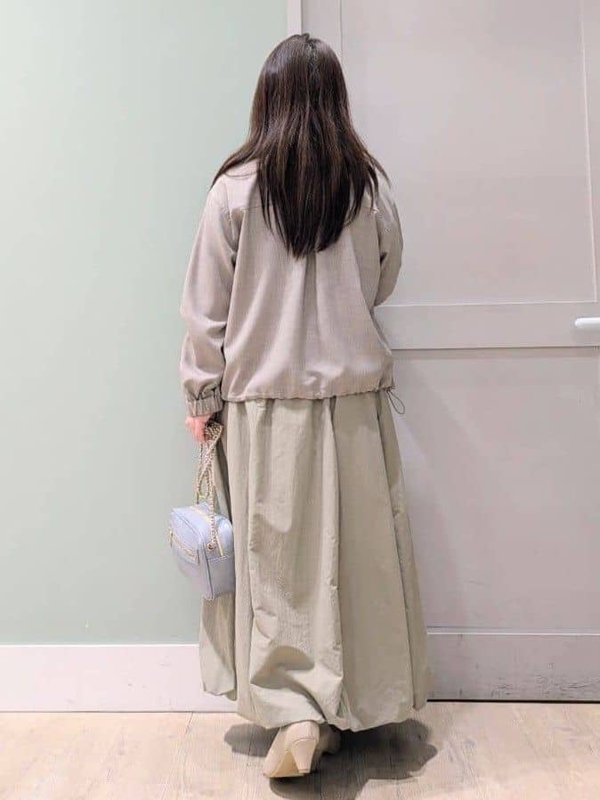 チグ♪さんの「grove｜【シリーズ累計36万枚/UVカット・ひんやり・洗濯機OK】やわらかドライタッチ 五分袖クルーネックニ」を使ったコーディネート