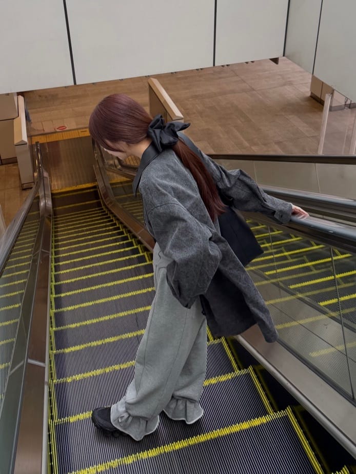kanamiさんの「CODE A｜【Re】ribbon sweat pants」を使ったコーディネート