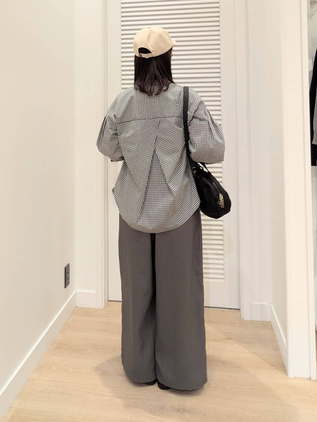 enさんの「Dessin｜【洗える】コットンロゴロングTシャツ」を使ったコーディネート