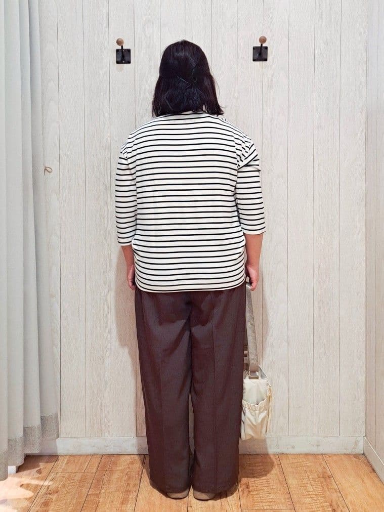 kotomiさんの「SHOO･LA･RUE｜【UV/体型カバー】とろみフロントタック7分袖ゆるトップス」を使ったコーディネート