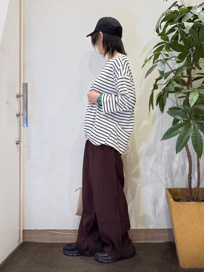 misakiさんの「SHOO･LA･RUE｜【UV/体型カバー】とろみフロントタック7分袖ゆるトップス」を使ったコーディネート