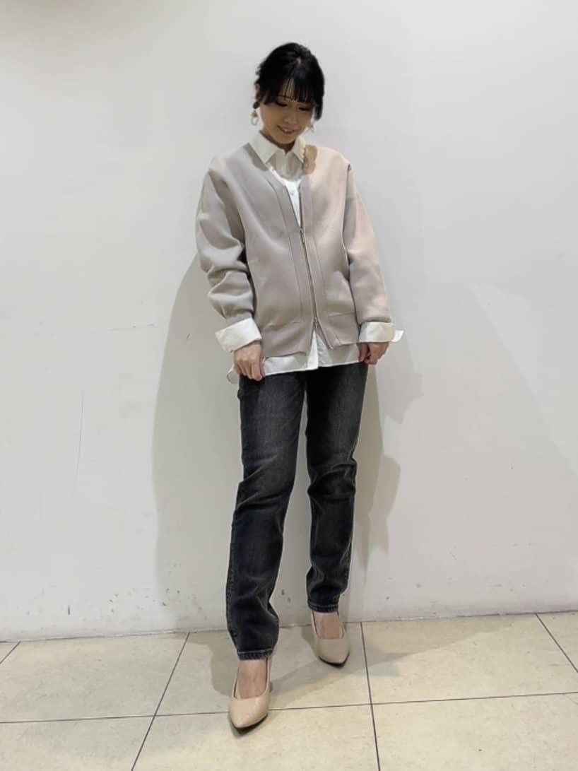 watanabeさんの「UNTITLED｜【重ね着レイヤード/スーツブラウス】ファインブロードベーシックシャツ」を使ったコーディネート