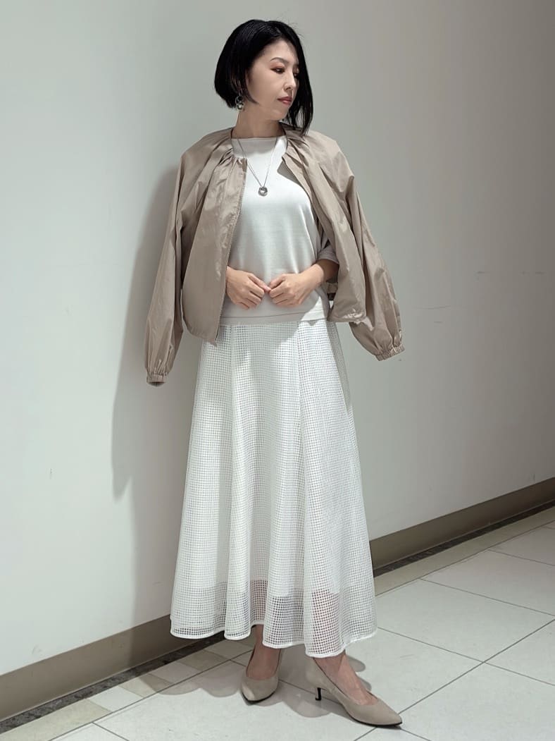 環さんの「UNTITLED｜【洗える/清涼感】袖スリットニットプルオーバー」を使ったコーディネート