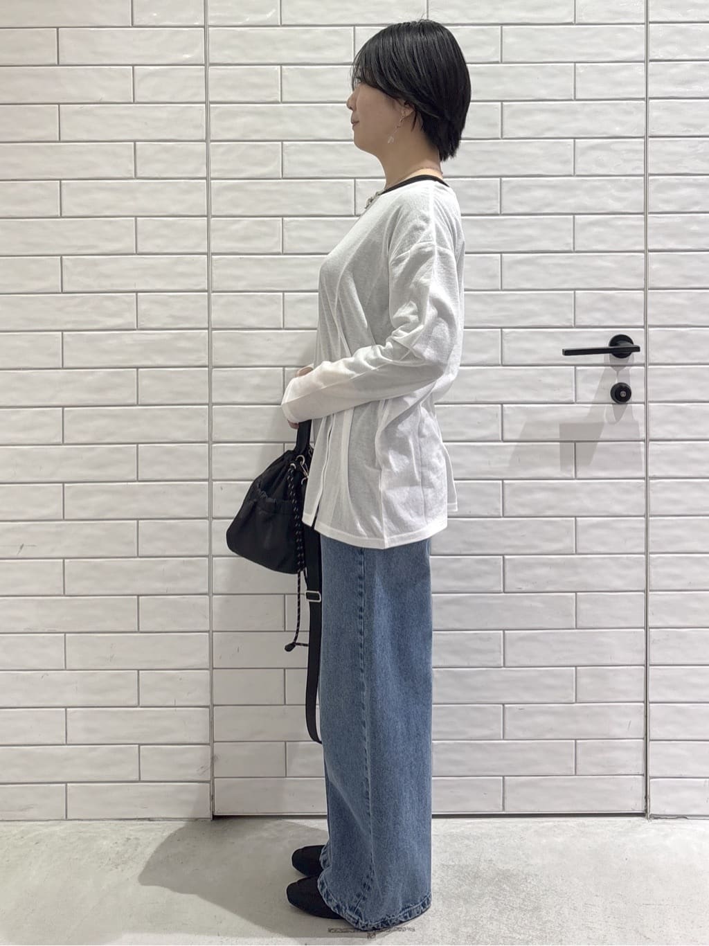 ayumiさんの「OPAQUE.CLIP｜シアースリットカットソー【洗濯機OK】」を使ったコーディネート