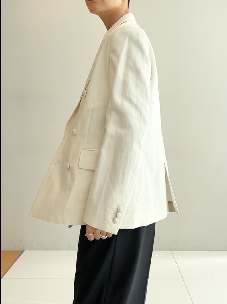 OCHIAIさんの「DRESSTERIOR｜【セットアップ可】リネンブレンドダブルブレストジャケット」を使ったコーディネート
