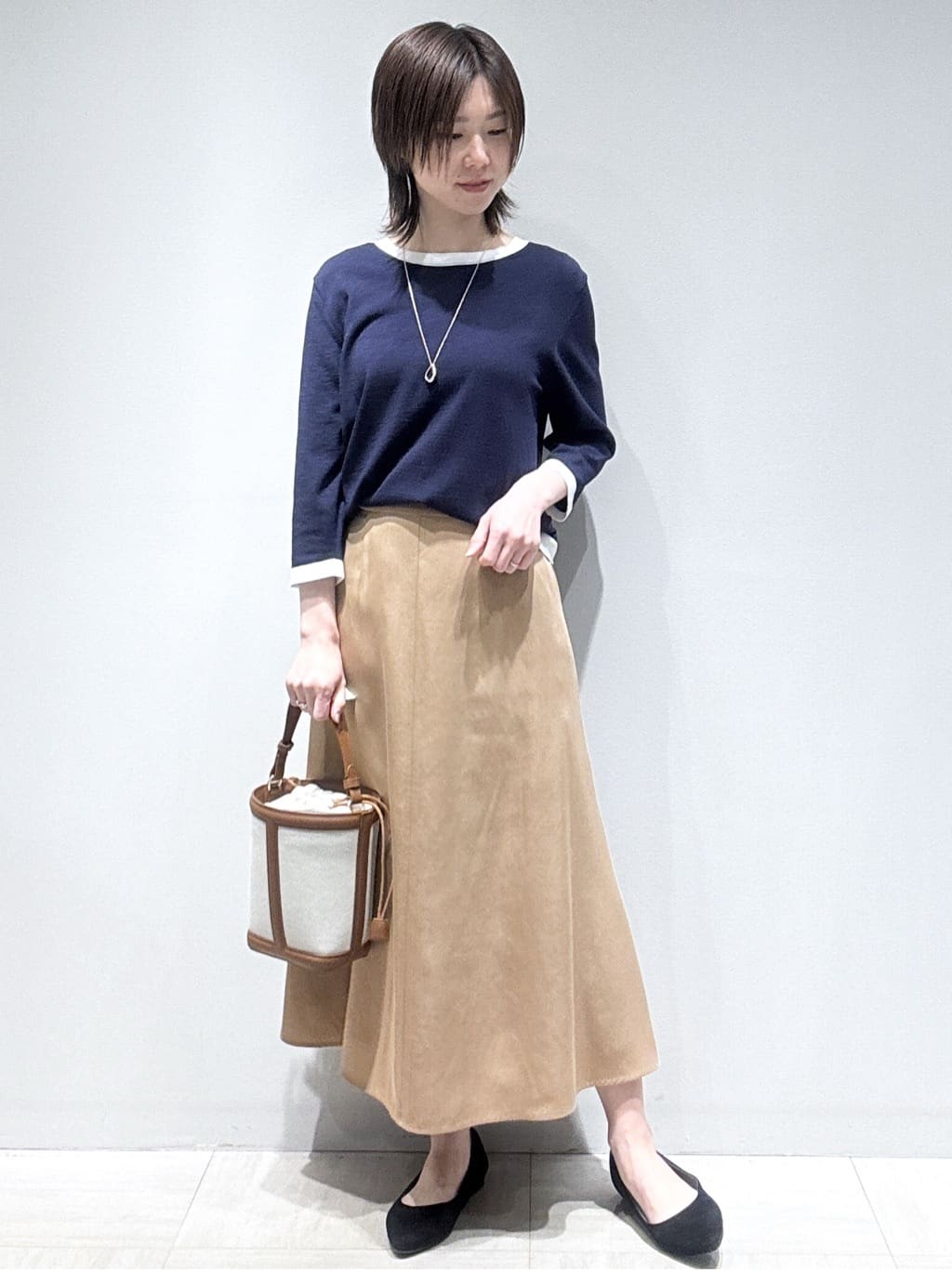まちこさんの「Reflect｜【アンサンブル可】バイカラーニット」を使ったコーディネート