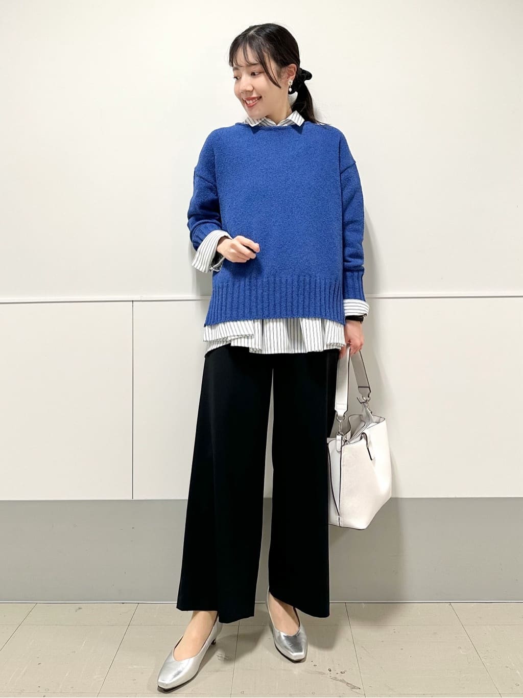 Momoさんの「Reflect｜【レイヤードにおすすめ◎】ロング丈リラクシーニット」を使ったコーディネート