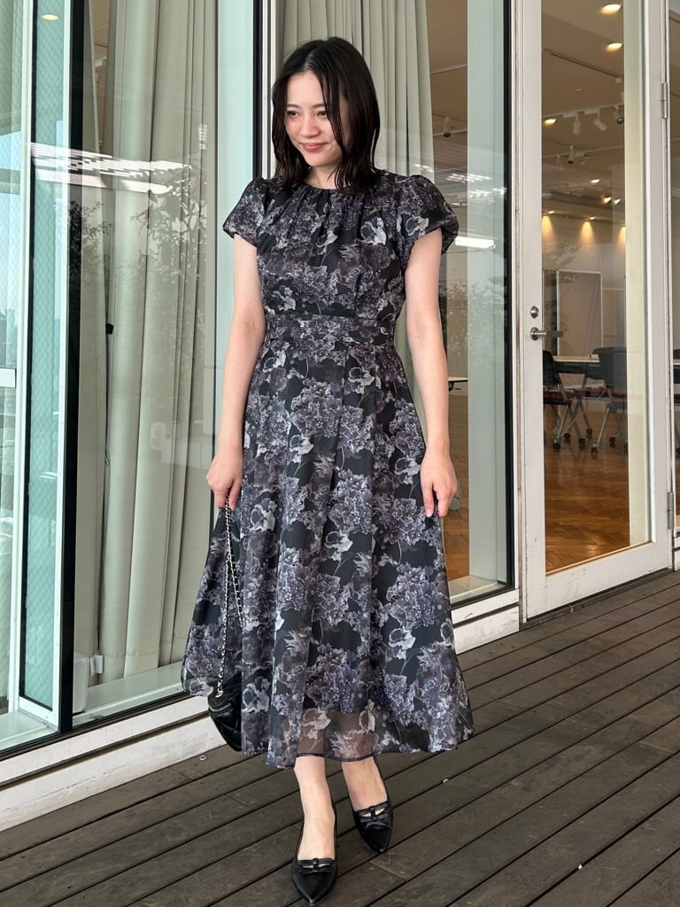 shinoさんの「Couture brooch｜【洗える・着映え】SPRING配色カーディガン」を使ったコーディネート