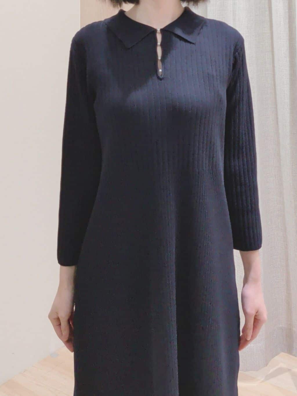 Yuiさんの「grove｜高評価！【洗える】大人の上品ポロニットワンピース」を使ったコーディネート