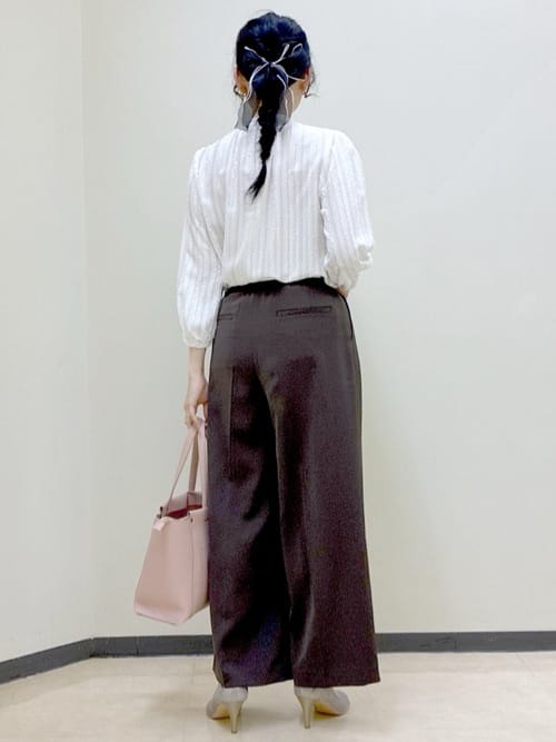  beni_gingerさんの「Reflect｜【セットアップ可】ストライプ柄ジャカードブラウス」を使ったコーディネート