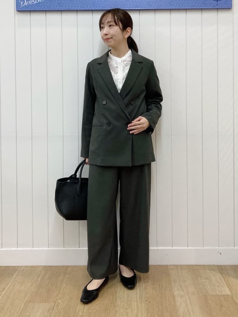 yoshiさんの「Dessin｜【セットアップ可/洗える】ダブルストレッチジャケット」を使ったコーディネート