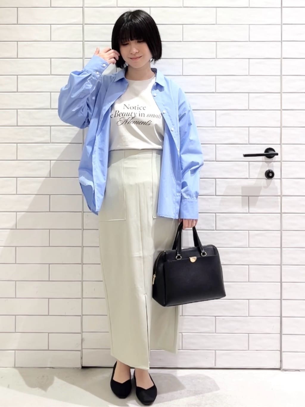 しおりさんの「OPAQUE.CLIP｜レギュラーカラーシャツ／ストライプアソート【洗濯機OK】」を使ったコーディネート