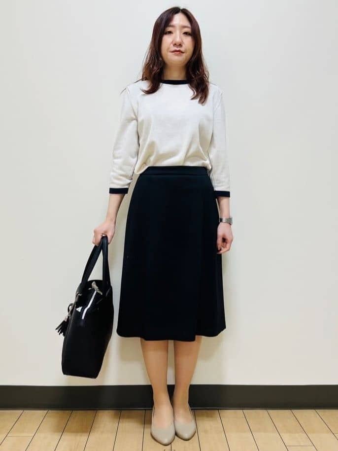 miiiさんの「Reflect｜【アンサンブル可】バイカラーカーディガン」を使ったコーディネート