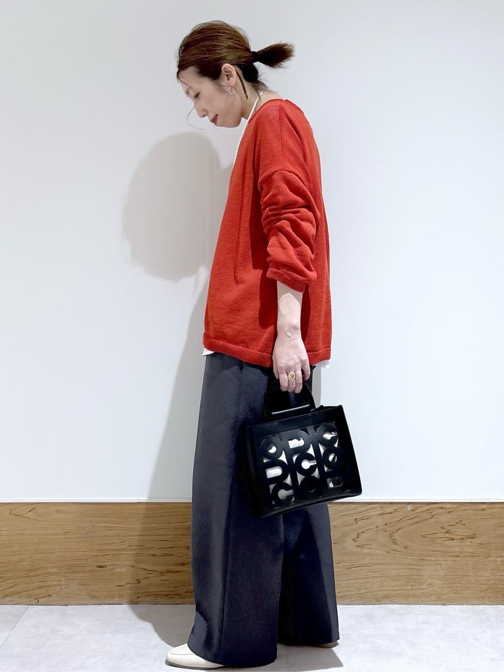 はなさんの「OPAQUE.CLIP｜麻混リラクシーニット【洗濯機OK】」を使ったコーディネート