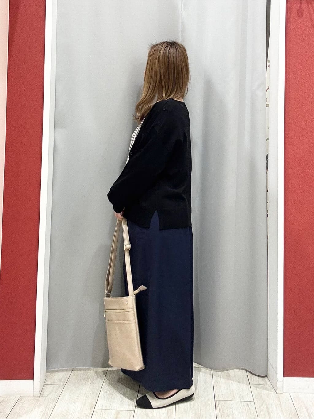 shioさんの「SHOO･LA･RUE｜【セットアップ可/洗濯機可】上品チェックが好印象 ゆるさら6分袖ブラウス」を使ったコーディネート