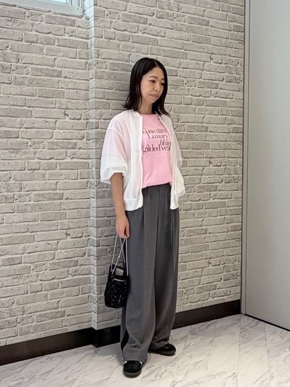 Mikoさんの「INDIVI｜ボックスシルエットTシャツ【接触冷感】」を使ったコーディネート