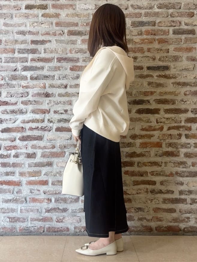 tokiさんの「THE SHOP TK｜ダンボールジップパーカ」を使ったコーディネート