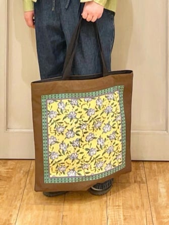 はまちゃんさんの「SHOO･LA･RUE｜【S-LL/体型カバー/Aライン】身体のラインを拾いにくい シアーシャツカーディガン」を使ったコーディネート