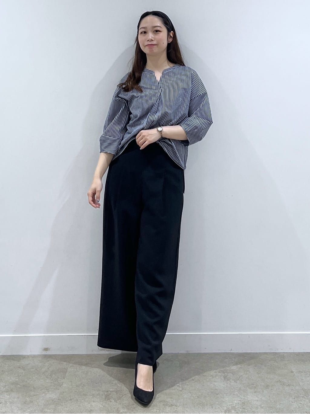 Saekoさんの「COUP DE CHANCE｜【手洗い可／日本製】ストライプ柄ジャージートップス」を使ったコーディネート