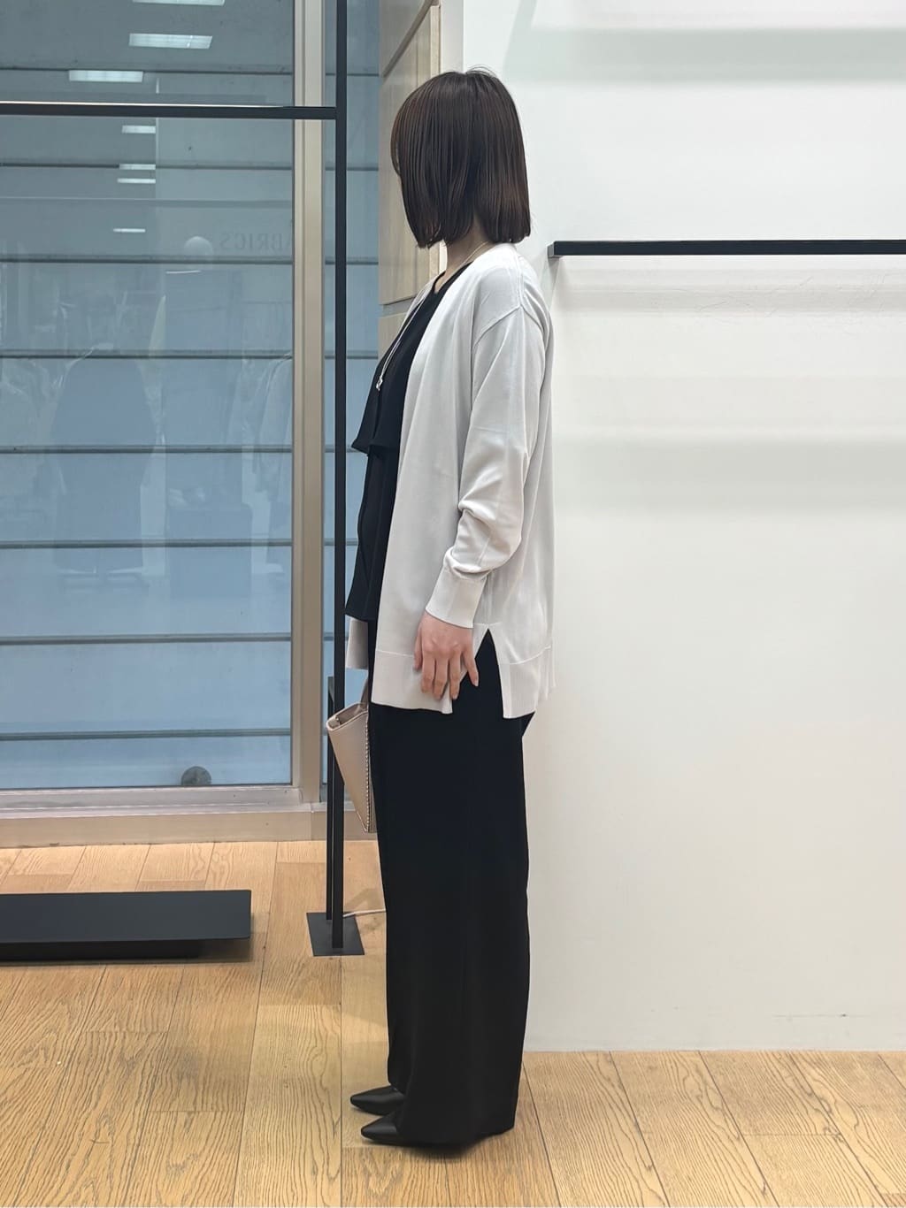 asamiさんの「INDIVI｜【着る日傘】シフォンドッキングブラウス」を使ったコーディネート