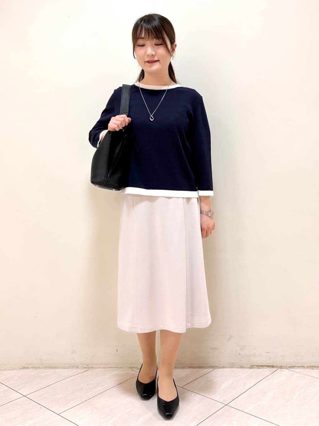 mikiさんの「Reflect｜【アンサンブル可】バイカラーニット」を使ったコーディネート