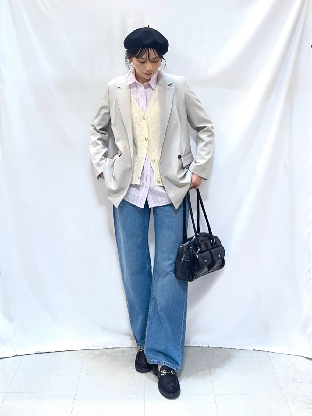 𝐇𝐢𝐫𝐨𝐦𝐢さんの「SHOO･LA･RUE｜【洗濯機可/イージーケア/UV】オンオフ使える　ゆったりダブルジャケット」を使ったコーディネート