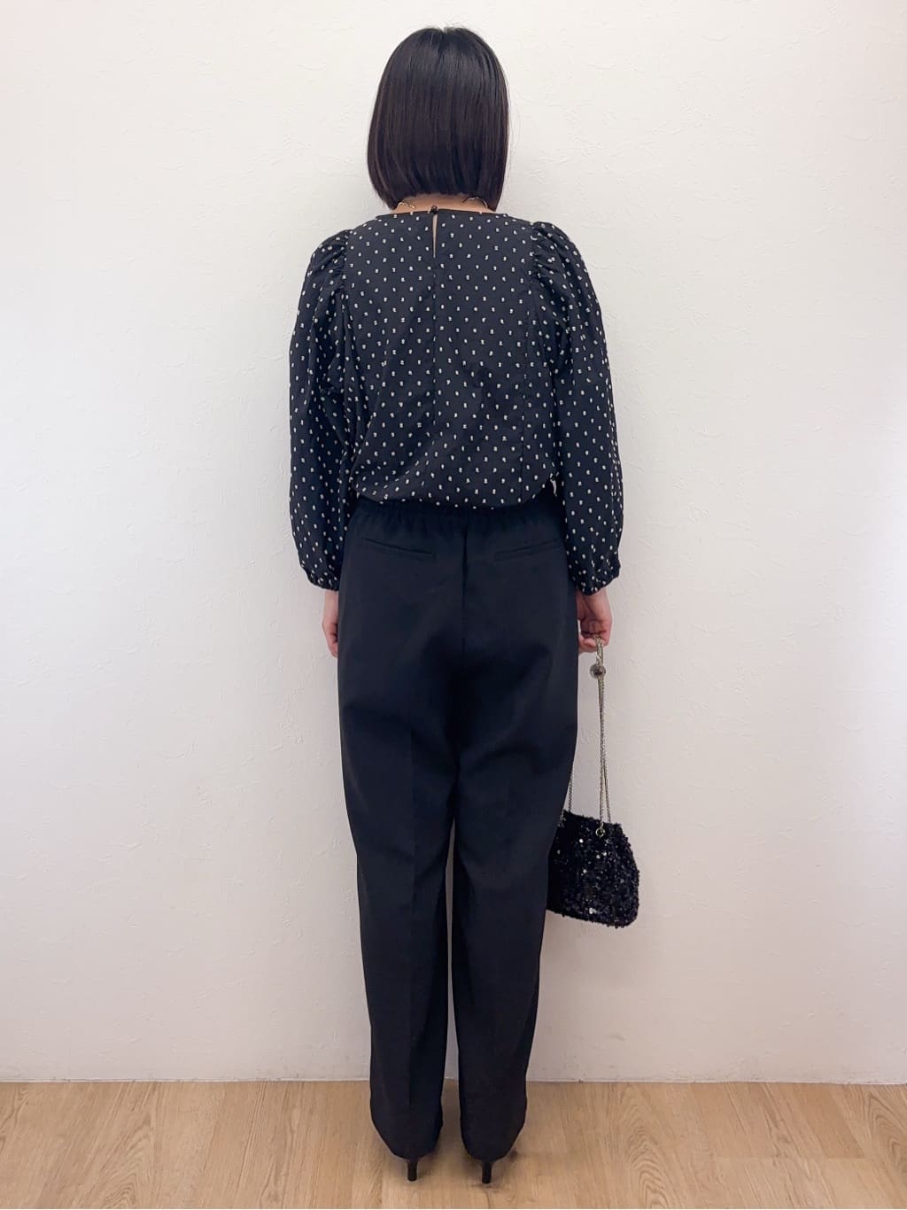 Takeさんの「OPAQUE.CLIP｜ドビードットパフスリーブブラウス【洗濯機OK】」を使ったコーディネート