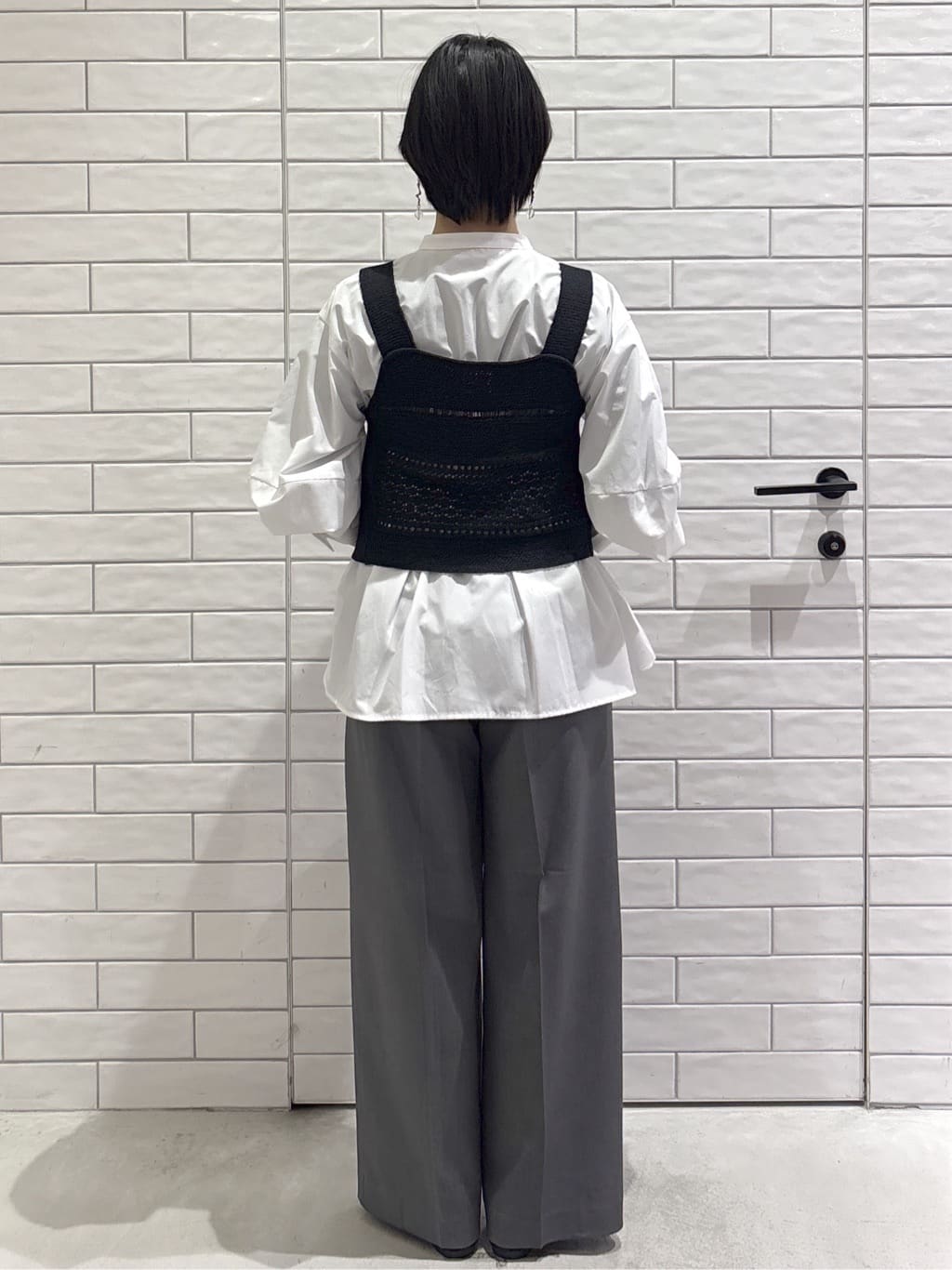 ayumiさんの「OPAQUE.CLIP｜ストライプペプラムデザインブラウス【洗濯機OK】」を使ったコーディネート