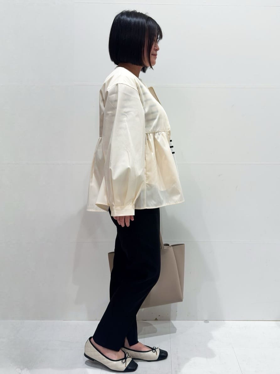 Minさんの「OPAQUE.CLIP｜撥水ノーカラーペプラムブルゾン【洗濯機OK／抗ピル】」を使ったコーディネート