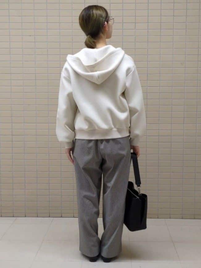 ひまりさんの「Reflect｜【至福の履き心地】&rsquo;26春夏やみつきフラットパンプス」を使ったコーディネート