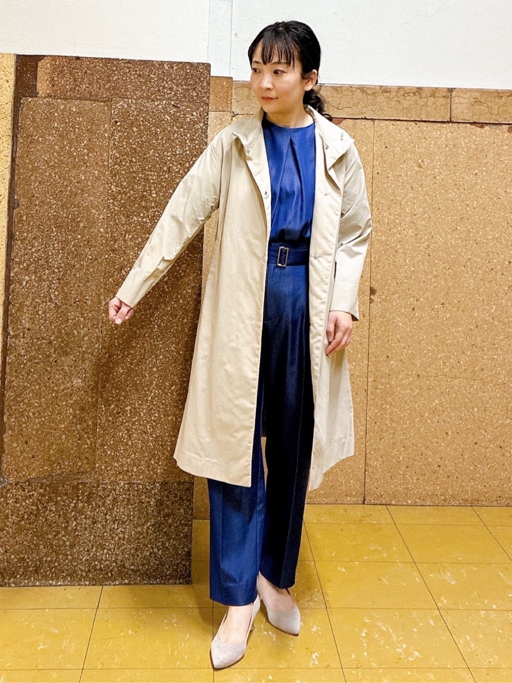 hattoriさんの「INDIVI｜【洗える／UVケア／SETUP可能】デニムライク ランタン袖ブラウス」を使ったコーディネート