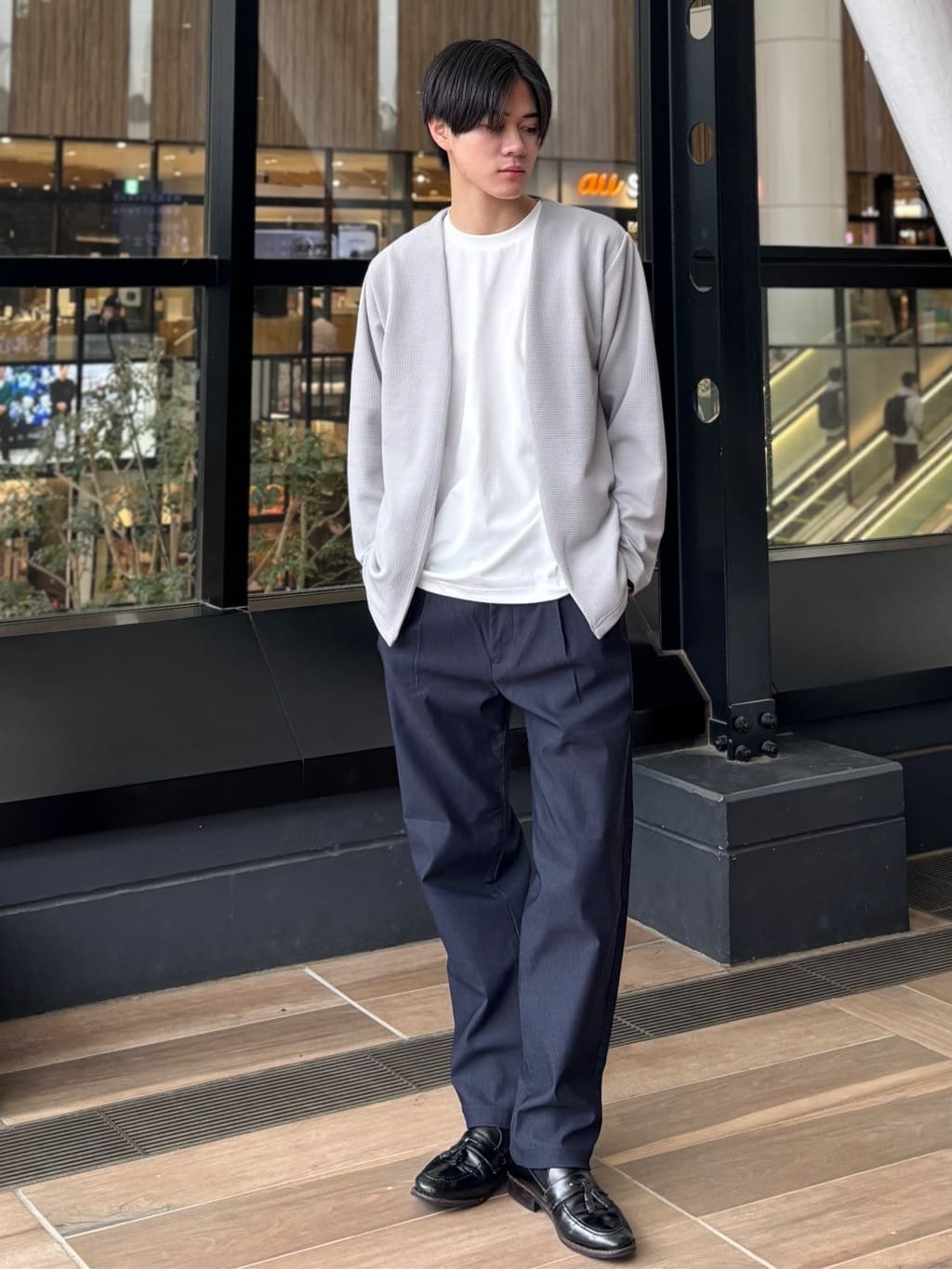 うらしーさんの「THE SHOP TK｜【2点セット】カーディガン＋半袖Tシャツ 洗濯機OK」を使ったコーディネート