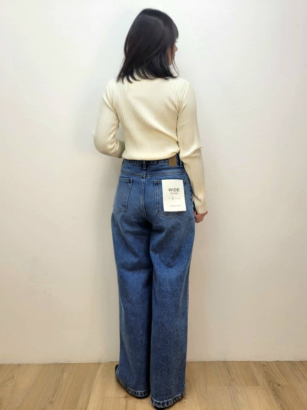 LISAさんの「OPAQUE.CLIP｜金ボタンダブルブレストテーラードジャケット／セットアップ対応【洗える】」を使ったコーディネート