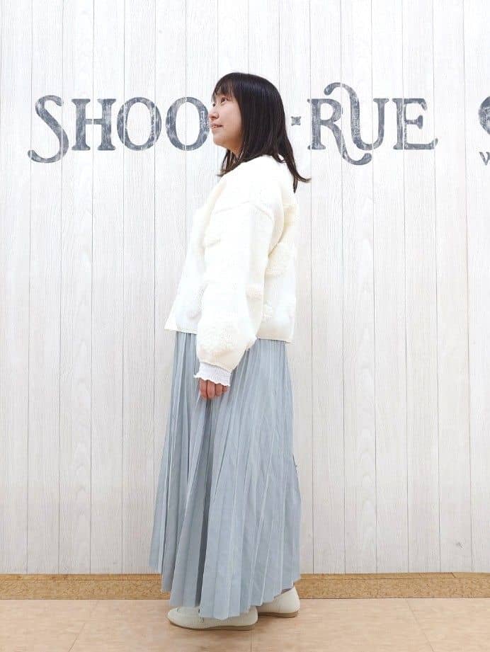 とろろさんの「SHOO･LA･RUE｜【選べる4柄】ダブルZIPで着こなし色々 柄カーディガン」を使ったコーディネート
