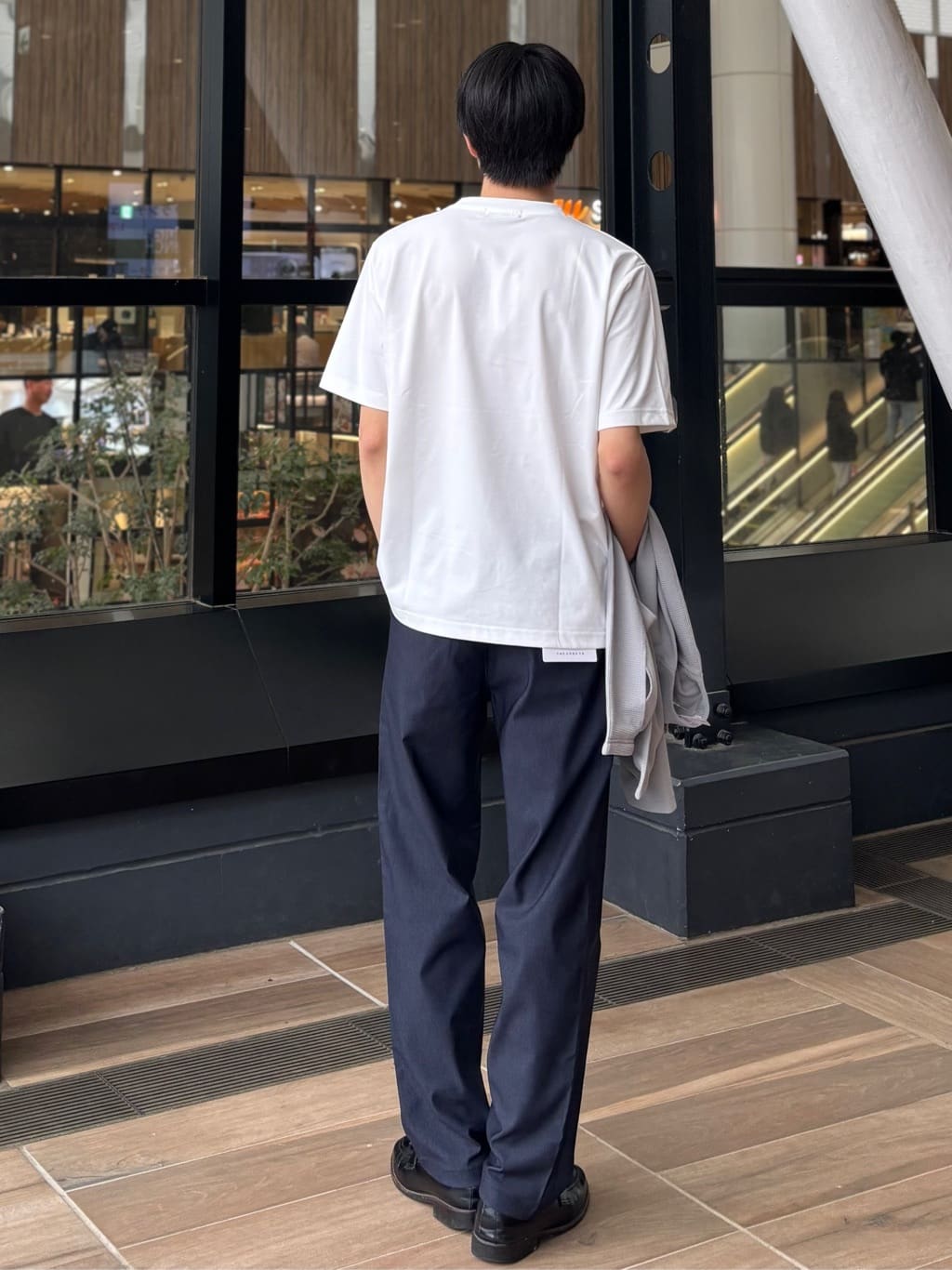 うらしーさんの「THE SHOP TK｜【2点セット】カーディガン＋半袖Tシャツ 洗濯機OK」を使ったコーディネート