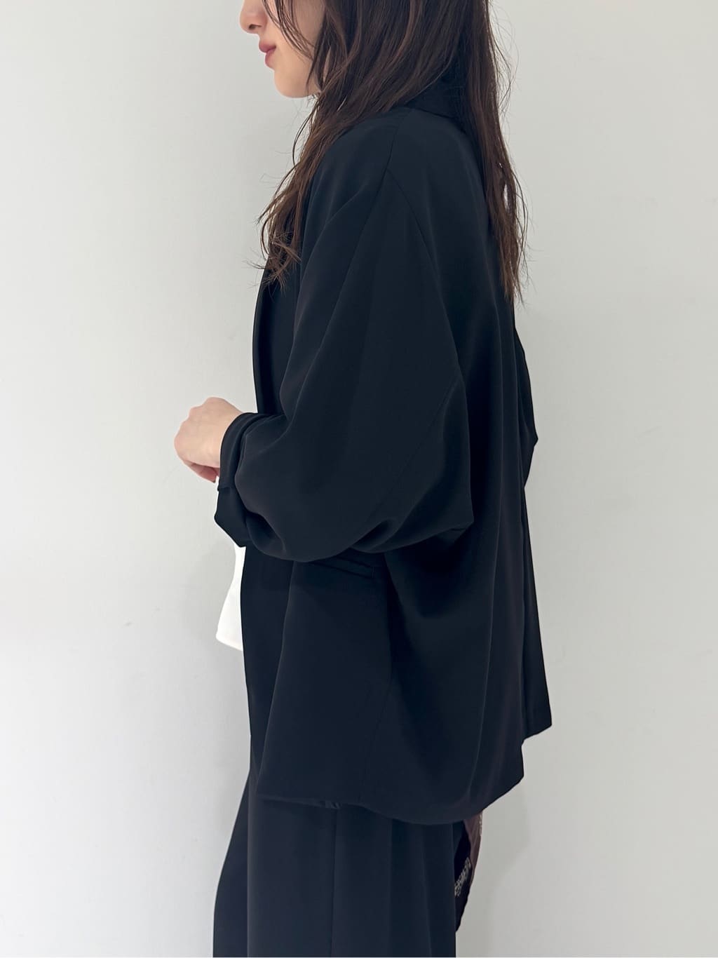 そんさんの「INDIVI｜【接触冷感／透湿／着る日傘】ドルマンダブルジャケット」を使ったコーディネート