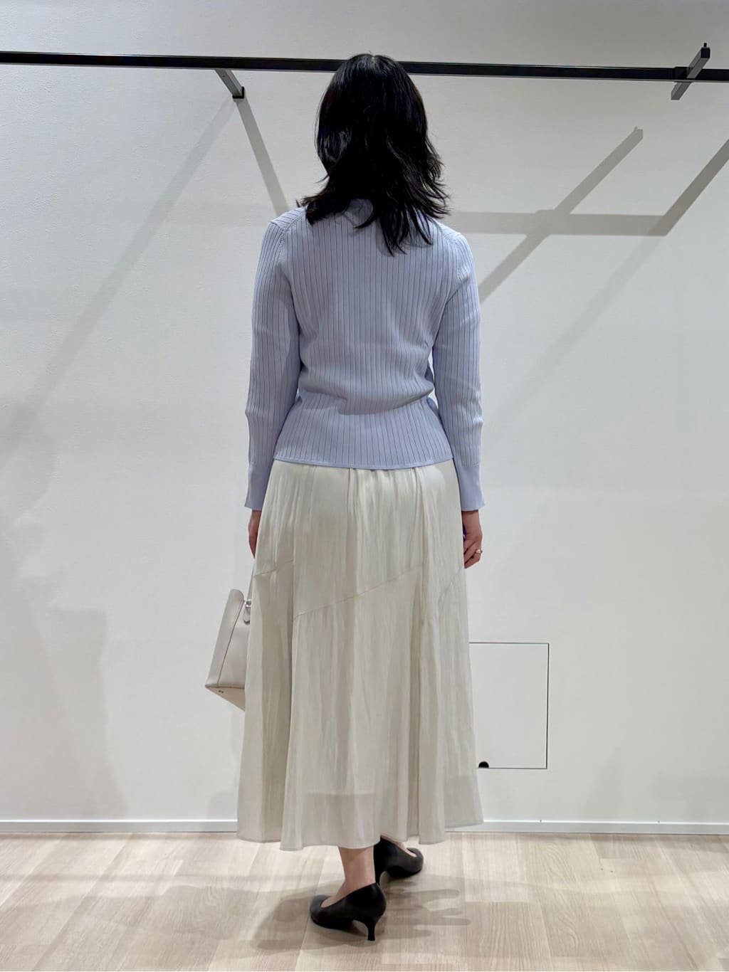 yさんの「UNTITLED｜【追加/新色】エアリーワンハンドルバッグ」を使ったコーディネート