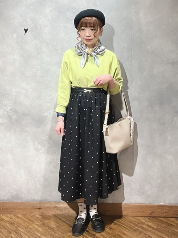 shellさんの「SHOO･LA･RUE｜【洗濯機可/S-LL】さらりと軽やか インせず着られる すっきり見えドルマンニット」を使ったコーディネート