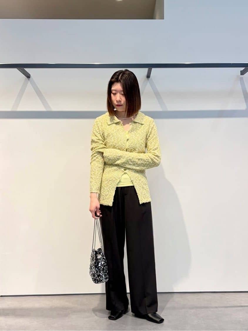 amiさんの「INDIVI｜ブークレポロニット」を使ったコーディネート
