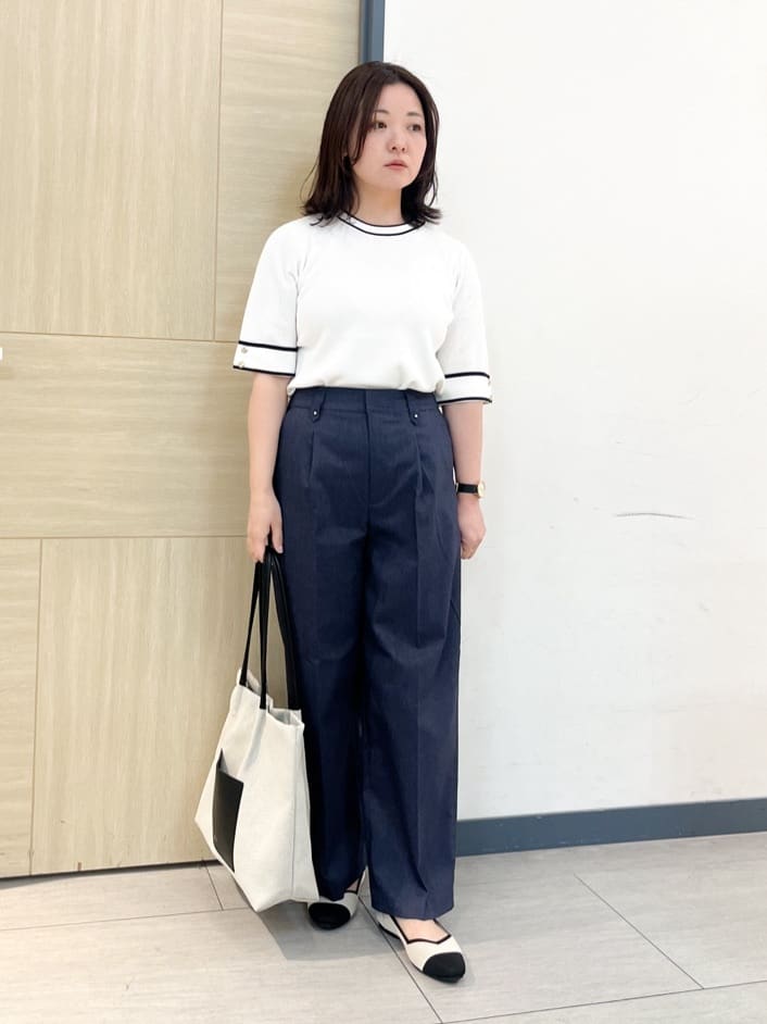 YOさんの「grove｜【撥水／シルエット2WAY】軽やかミドルトレンチコート」を使ったコーディネート
