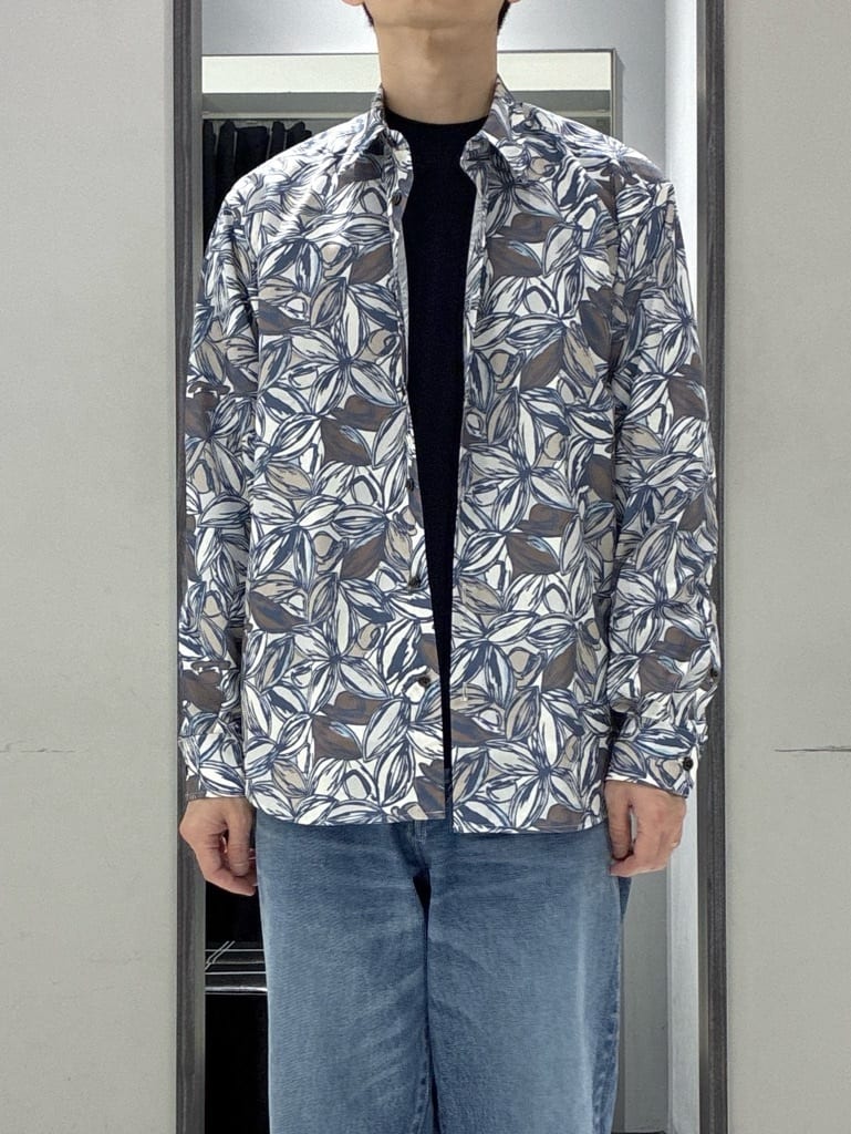 わいずみさんの「TAKEO KIKUCHI｜カカオ柄プリントシャツ」を使ったコーディネート