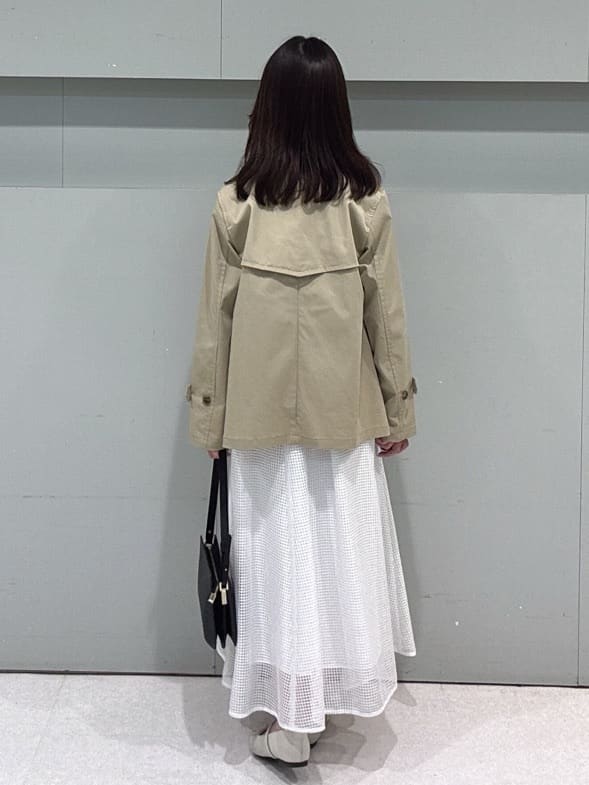 makiさんの「UNTITLED｜【洗える/ストレッチ性/フェミニン】ケープデザインブラウス」を使ったコーディネート