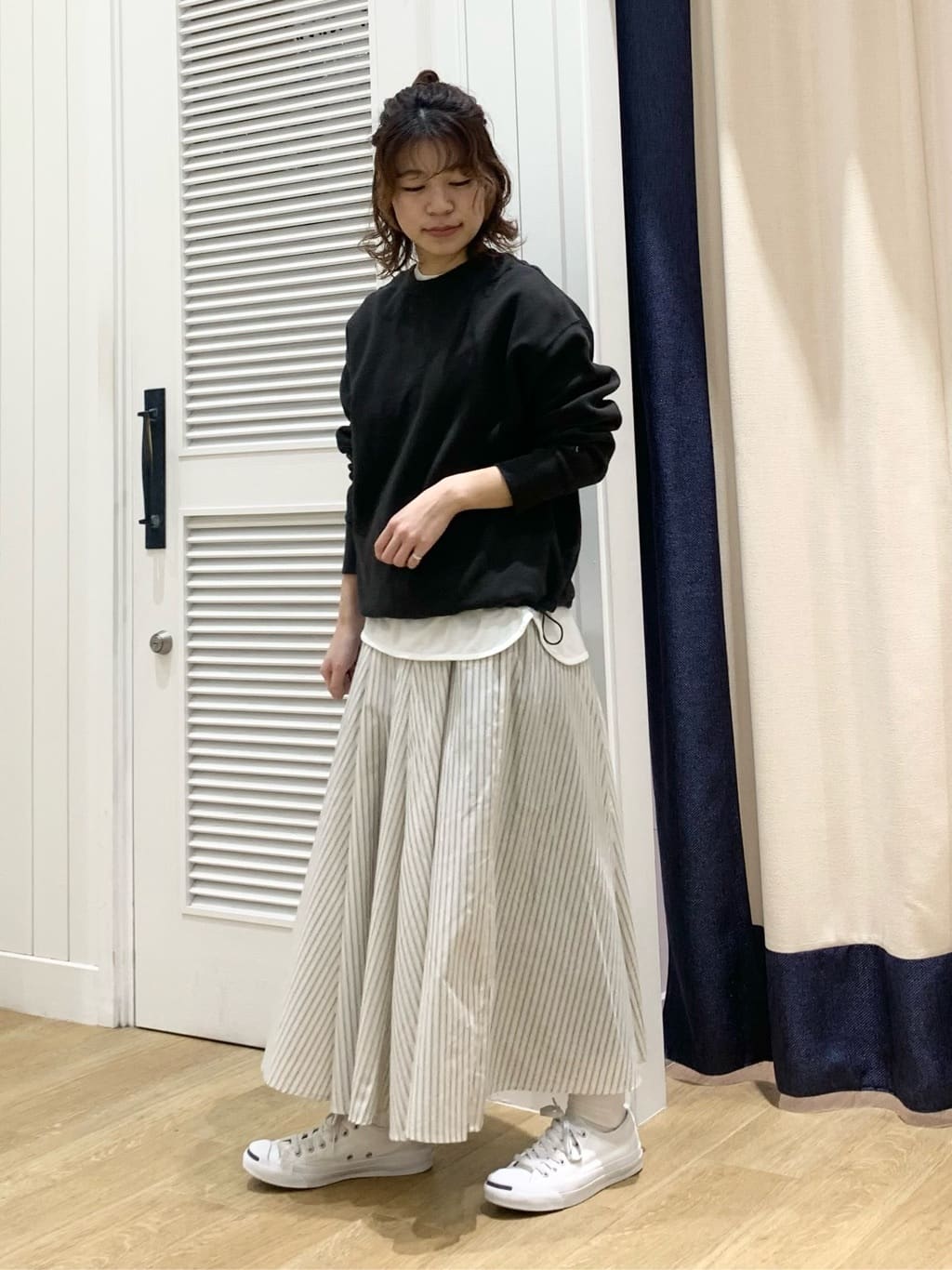 IMARIさんの「Dessin｜【前後2WAY/洗える】ドロストリブカットソー」を使ったコーディネート