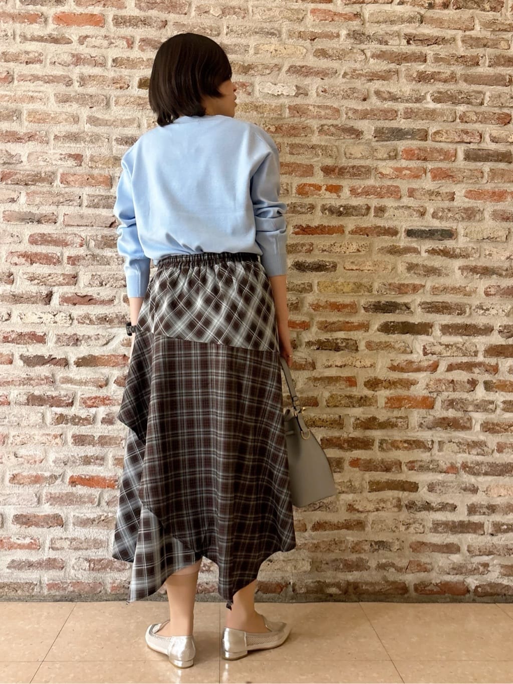 しばさんの「THE SHOP TK｜【オンオフ問わず活躍】ダンボールカルゼジャケット」を使ったコーディネート