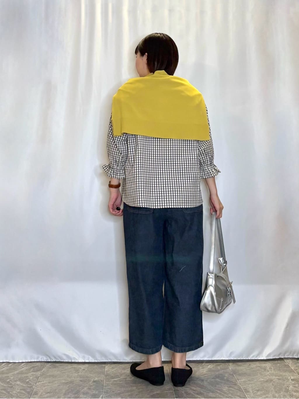 ネリさんの「SHOO･LA･RUE｜【セットアップ可/洗濯機可】上品チェックが好印象 ゆるさら6分袖ブラウス」を使ったコーディネート