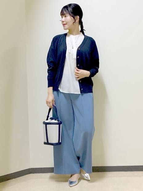  beni_gingerさんの「Reflect｜【選べる5色◎／マシンウォッシュ可】シャーリングデザインブラウス」を使ったコーディネート