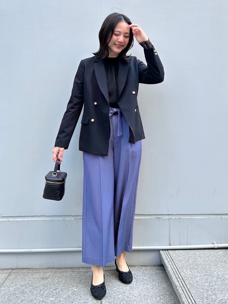 shinoさんの「Couture brooch｜【洗える・通勤】パール調ボタン テーラードジャケット」を使ったコーディネート